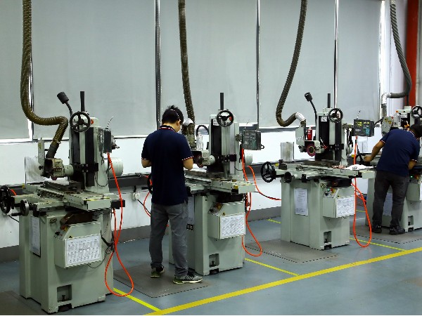 精密注塑件量产奥秘：东昊精密如何抓住关键控制点？