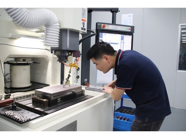 液态硅胶模具的主要优势有哪些？